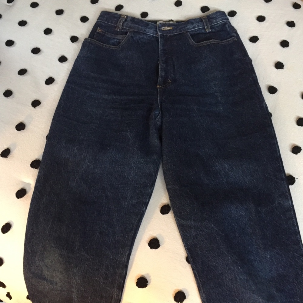 Vintage mom jeans! Great condition